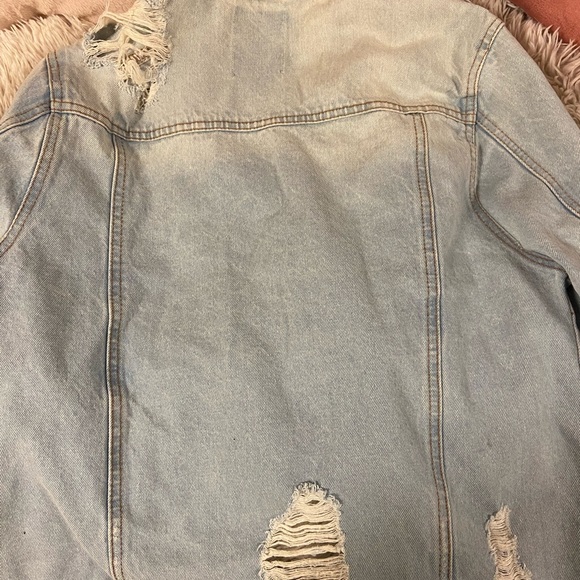 Jean jacket - Picture 2 of 3